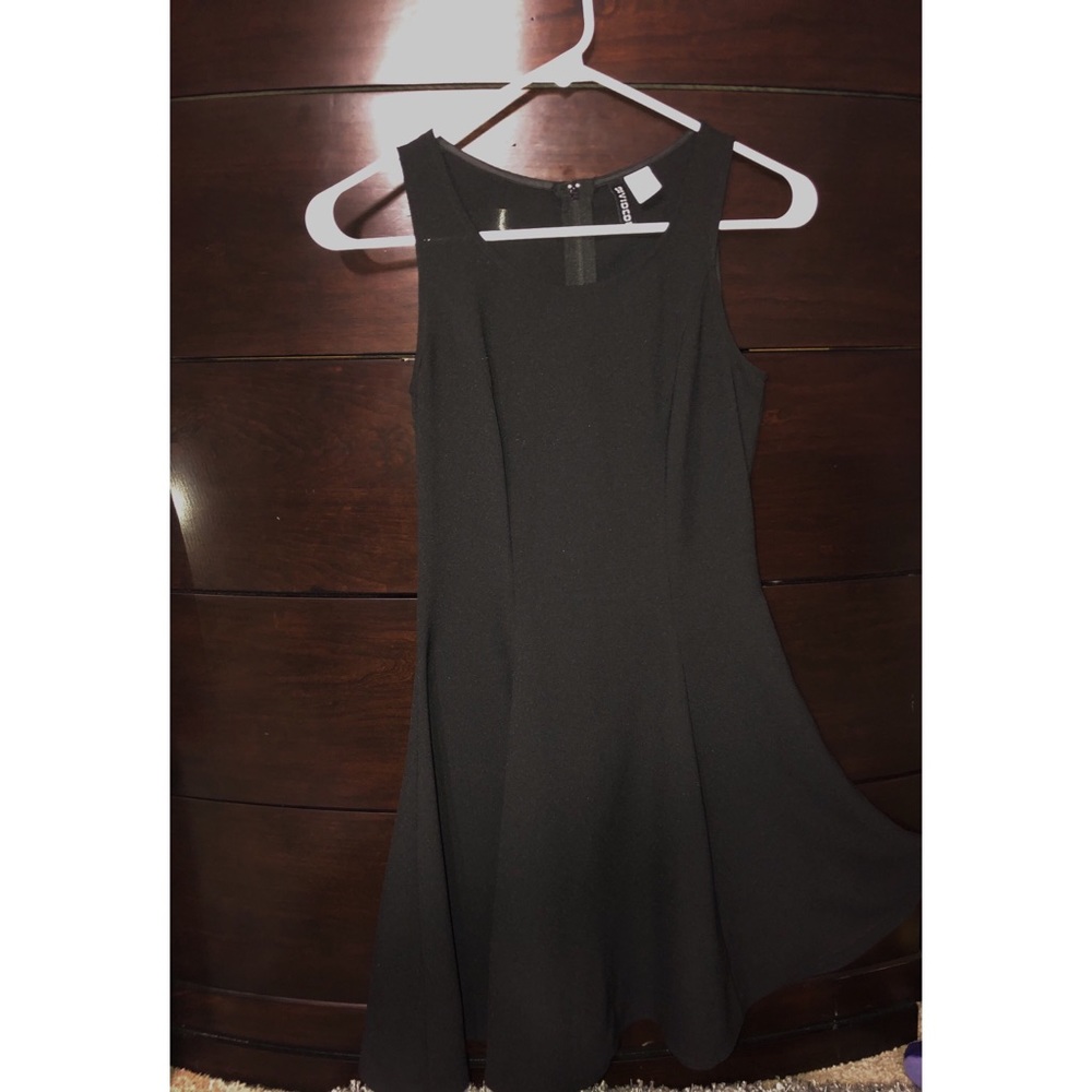 Black H&M skater dress